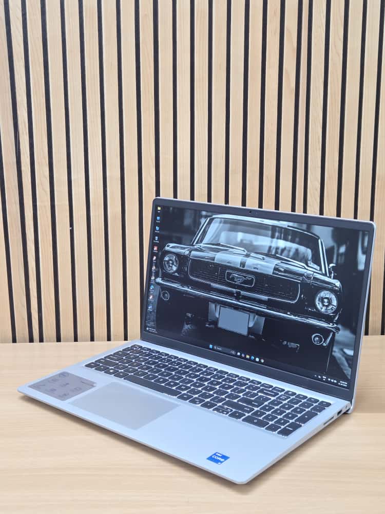 Inspiron 15 3511