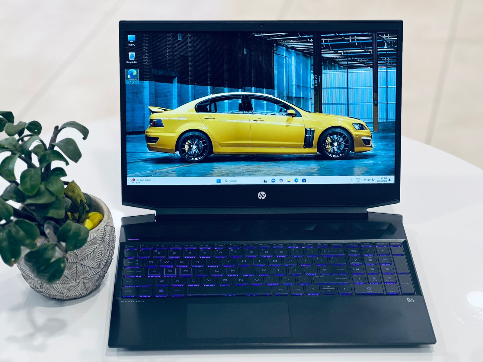 HP