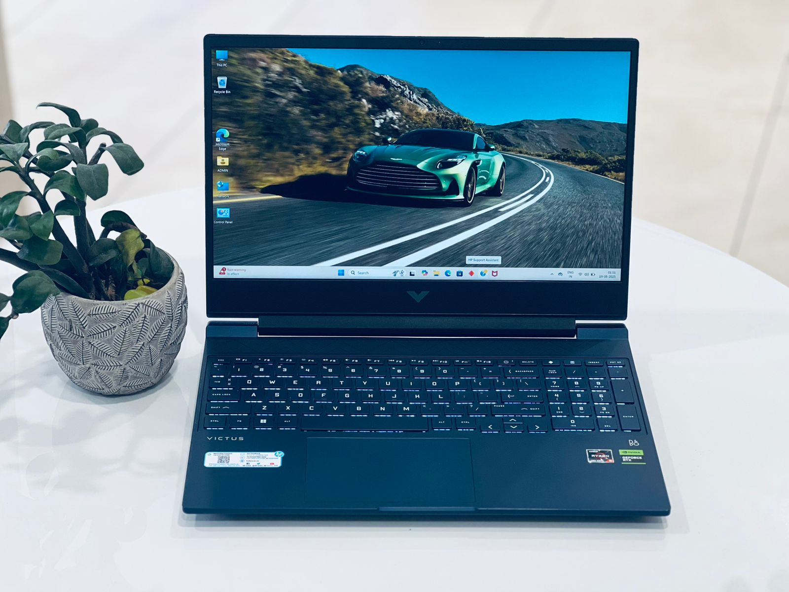 HP