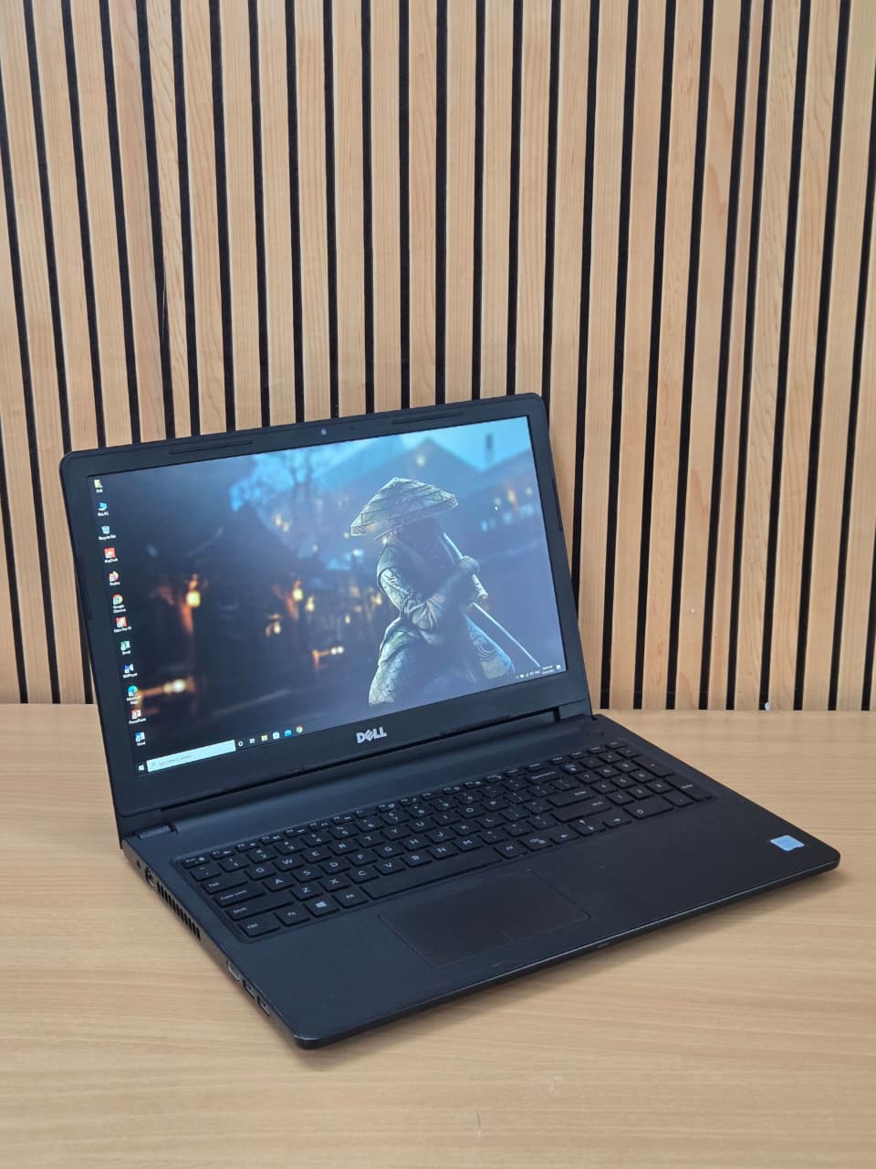 Inspiron 15-3567