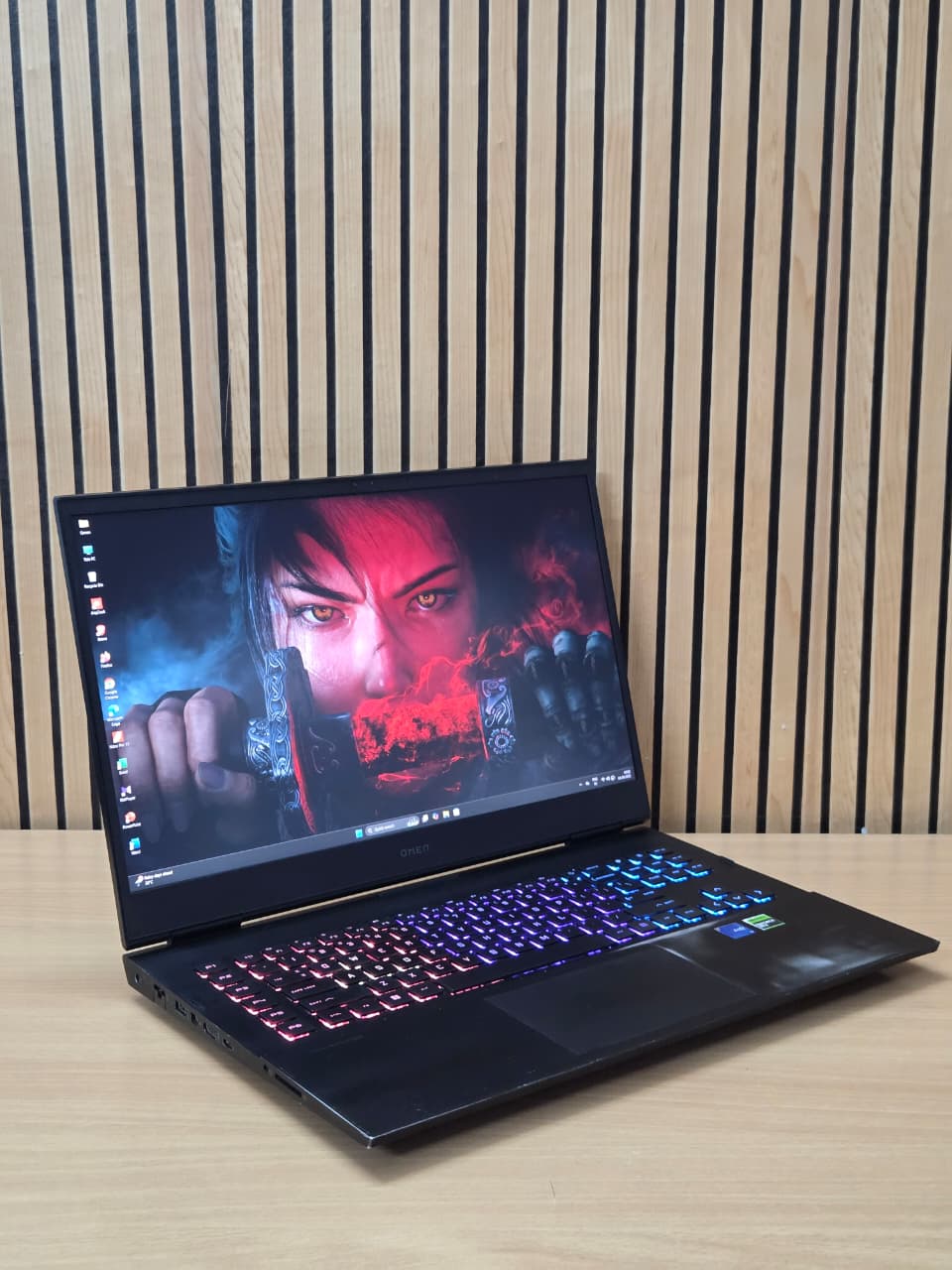 HP