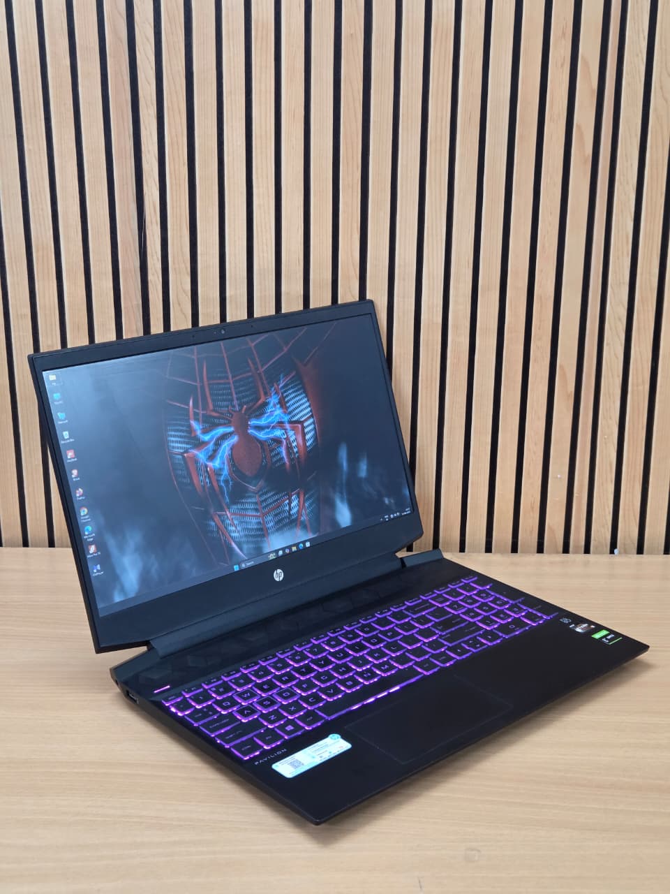 HP