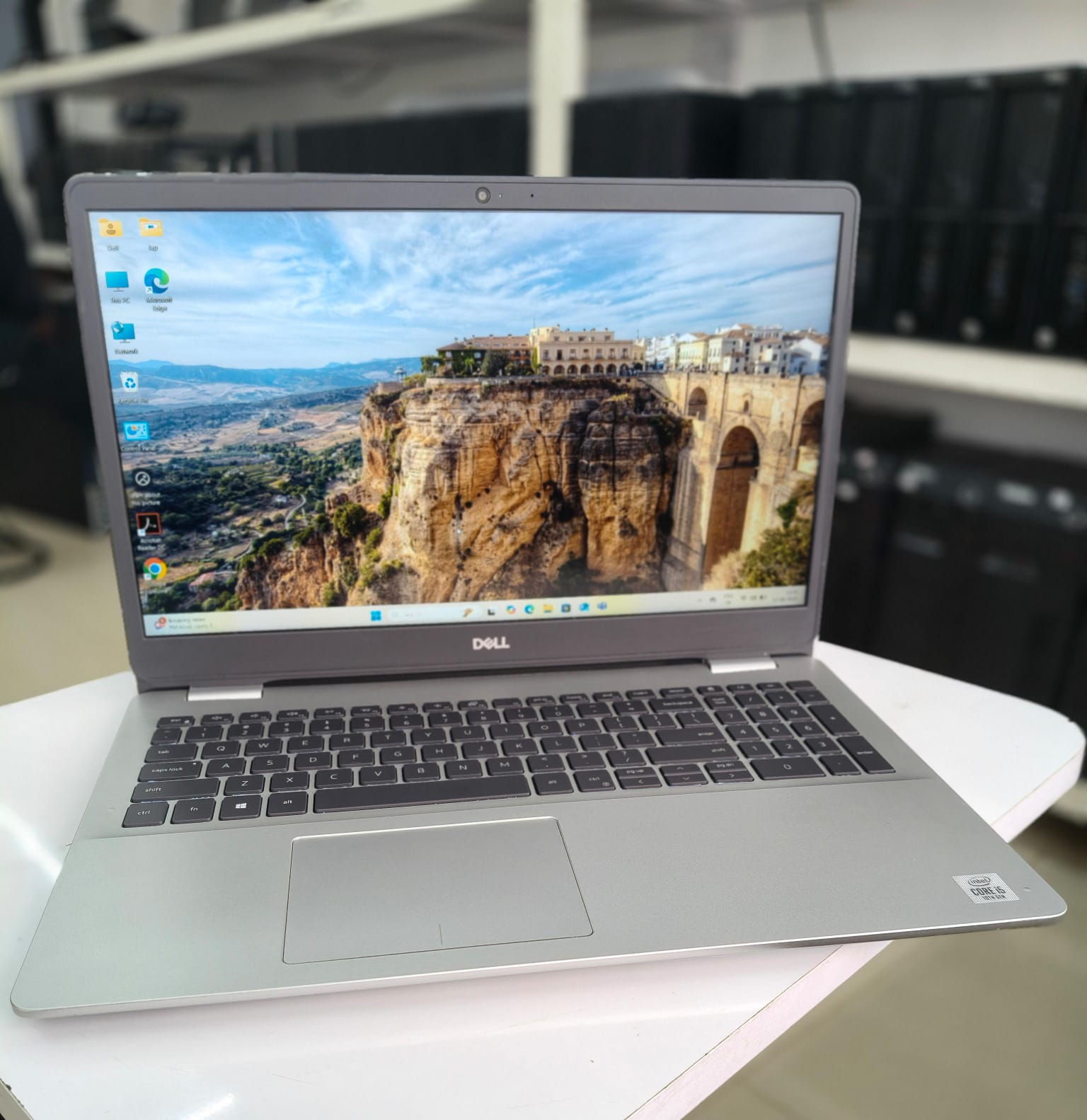Inspiron 5593