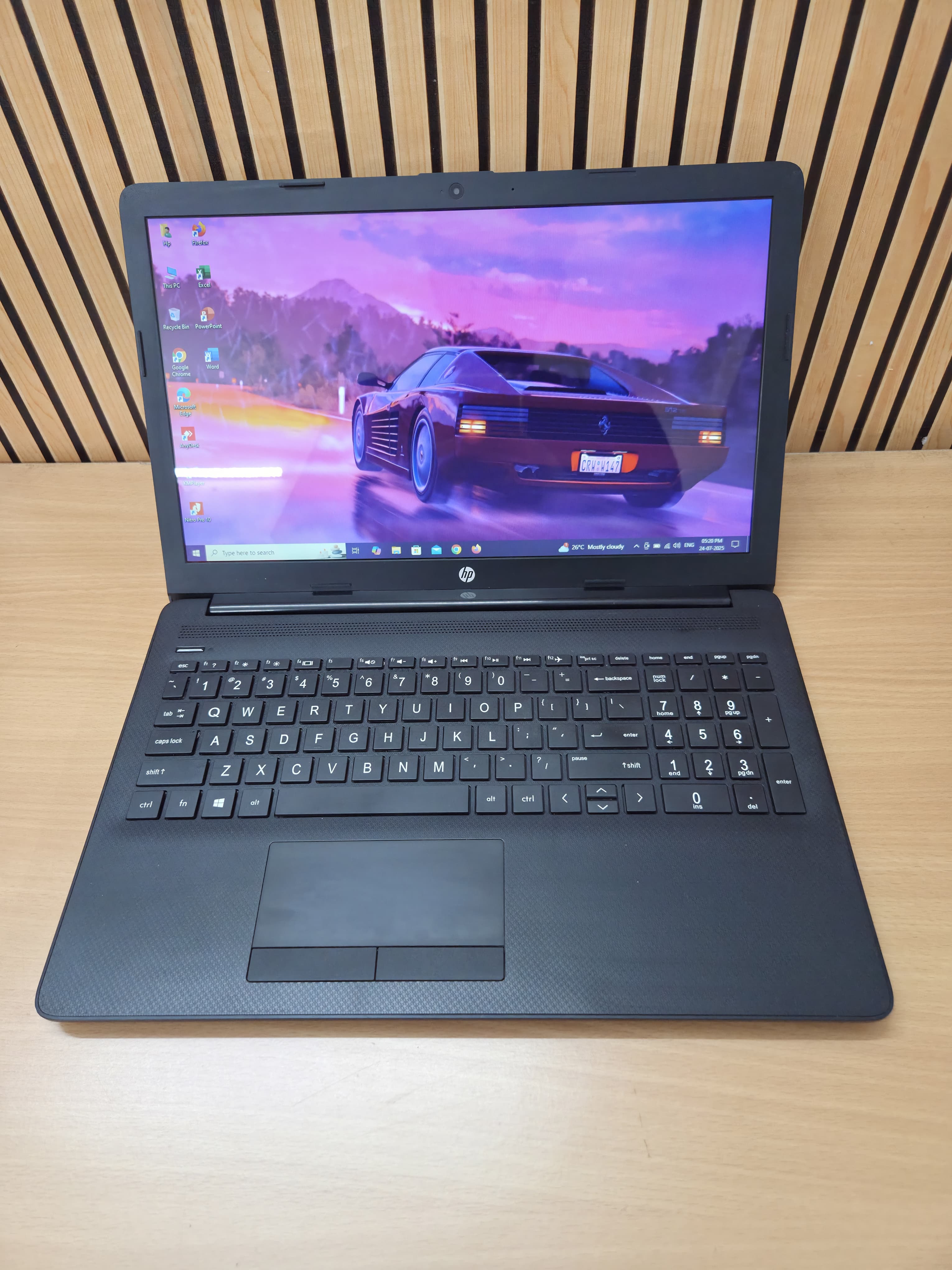 15 DB1069AU