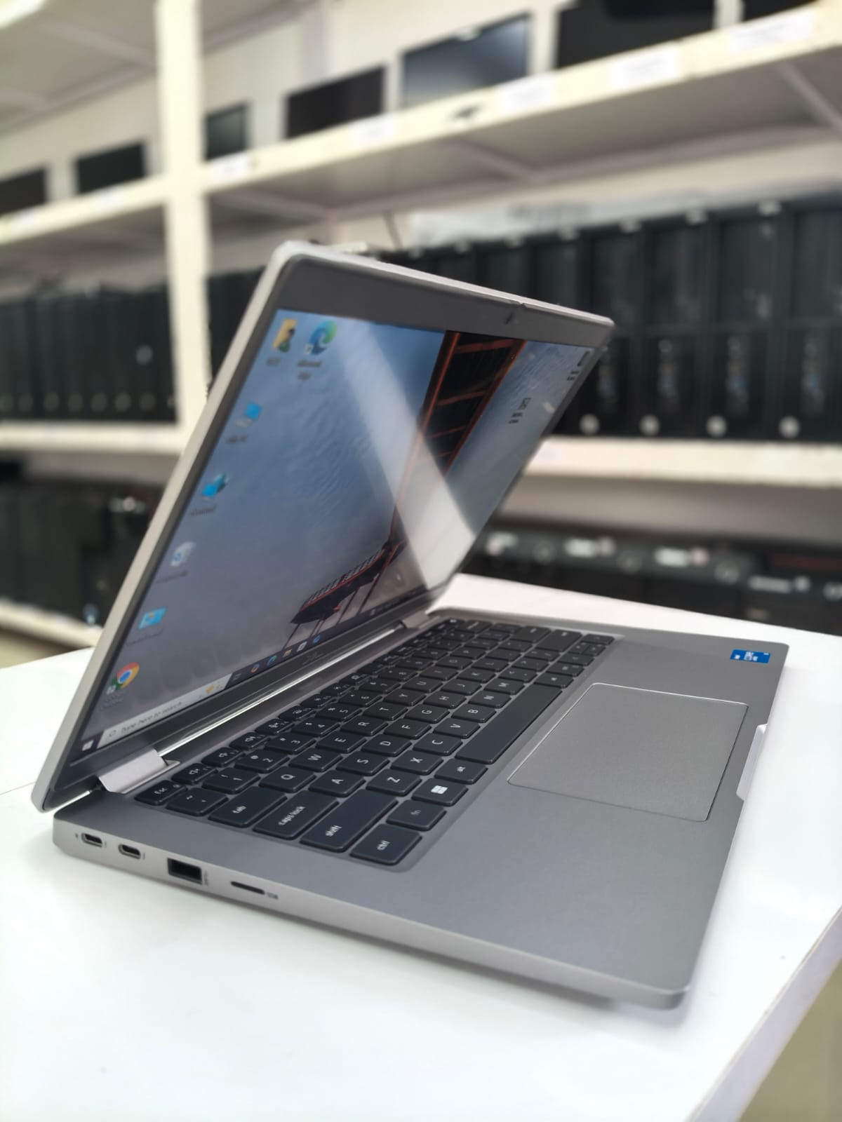 latitude 5320
