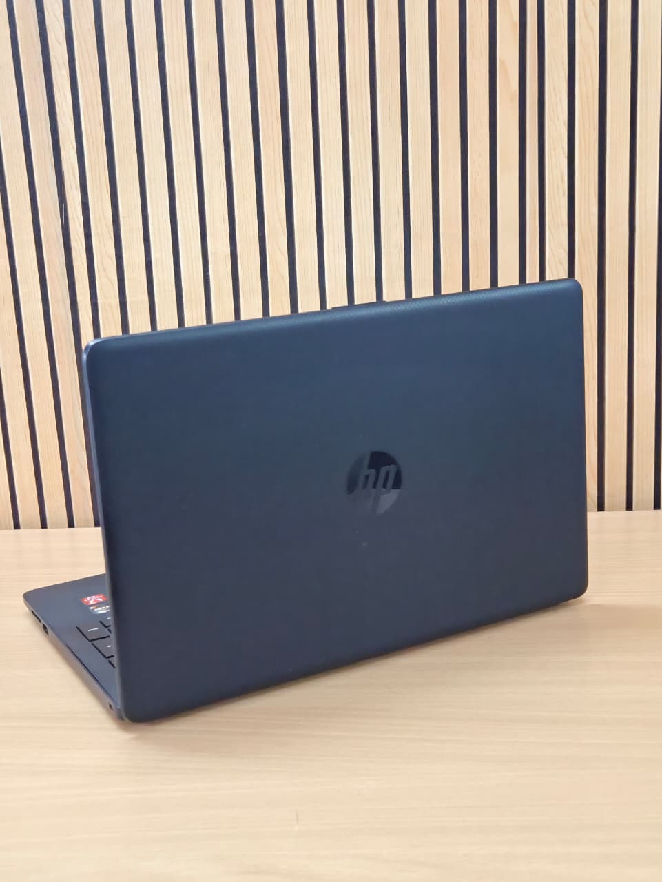 HP