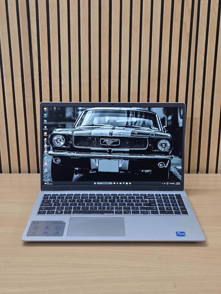Inspiron 15 3511