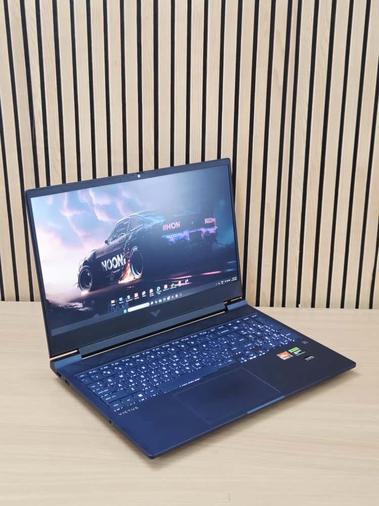 Victus Gaming 16-s0095AX