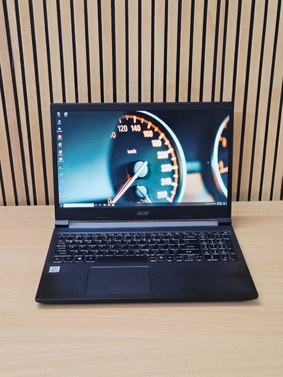 Acer Aspire A715-75G