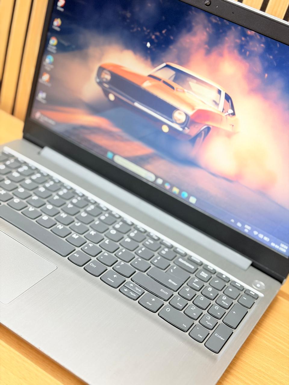 Lenovo Ideapad 3 15IIL05 I3