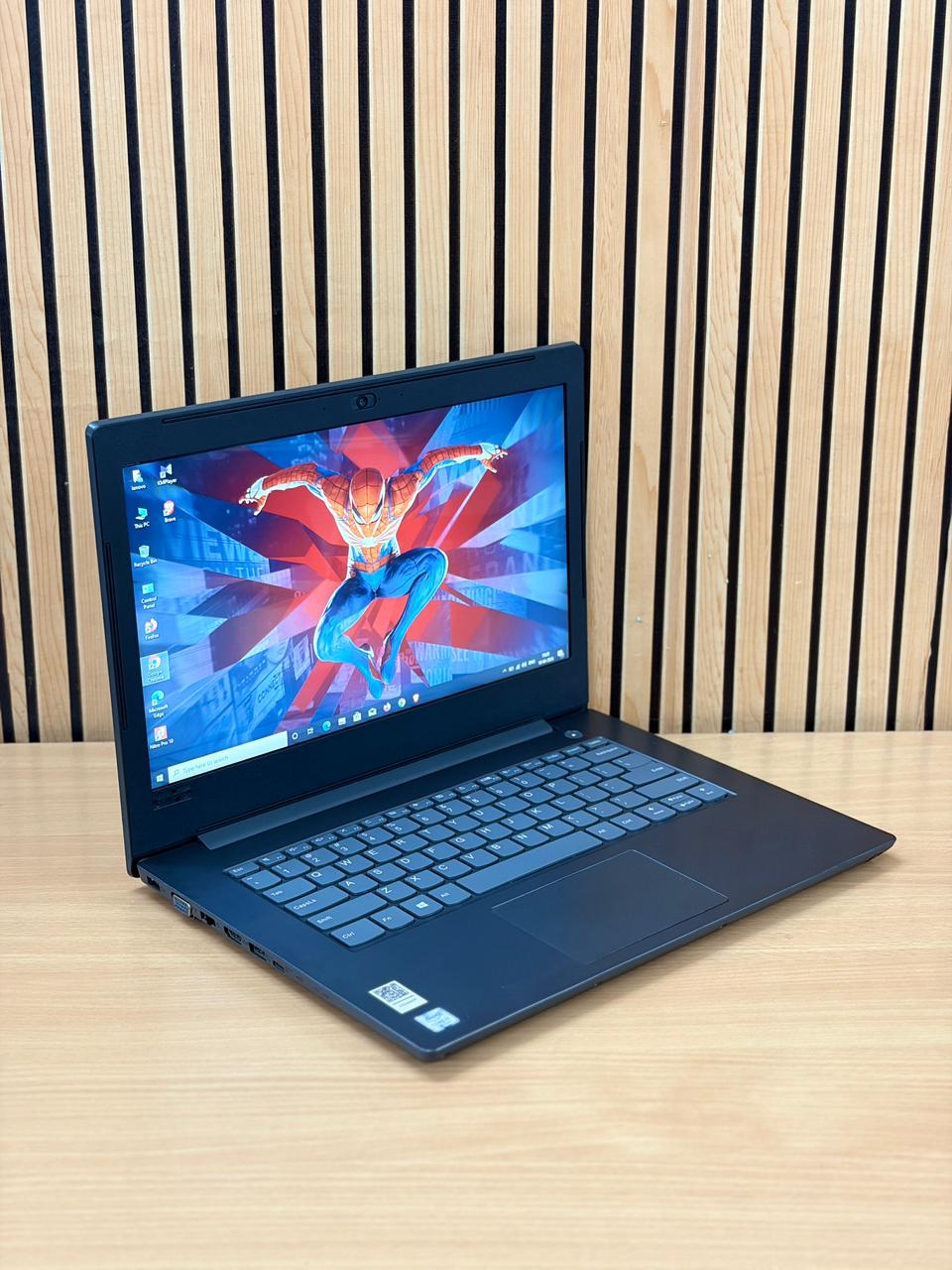 Lenovo V330-14IKB