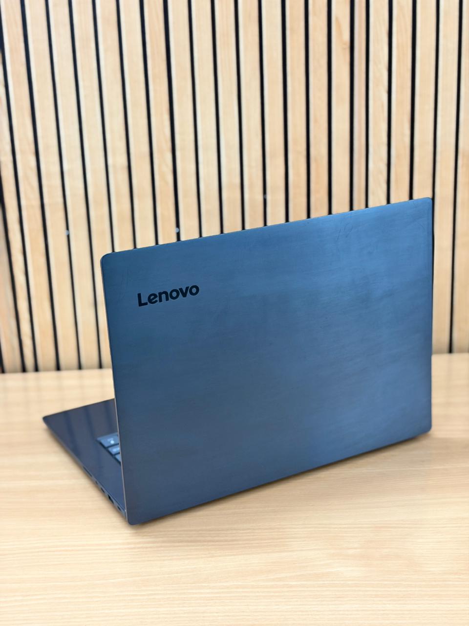Lenovo V330-14IKB