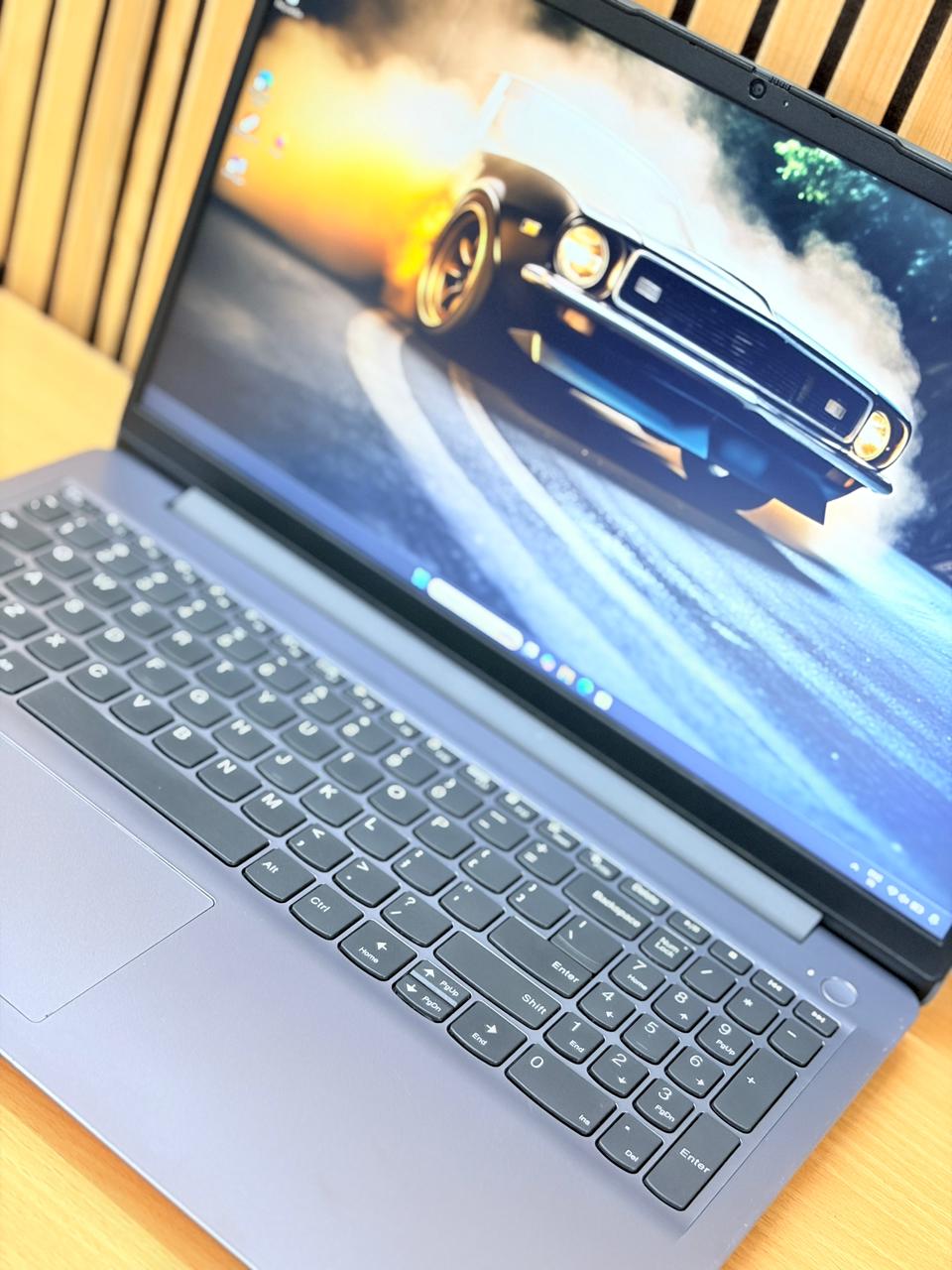 Lenovo Ideapad 3 15IAU7