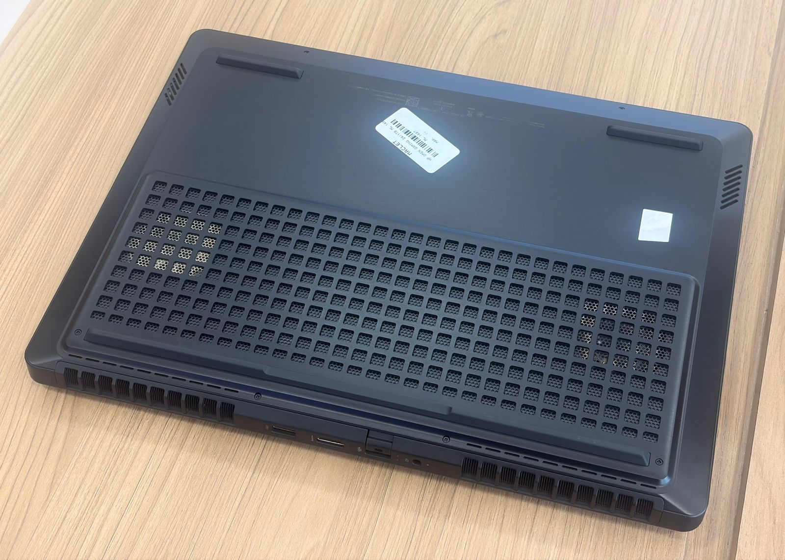 HP OMEN 16 GAMING 240 H SERIES