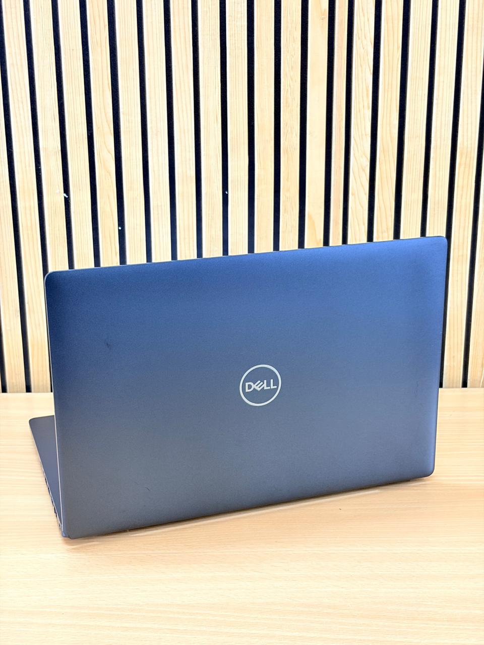 Dell Latitude 5400