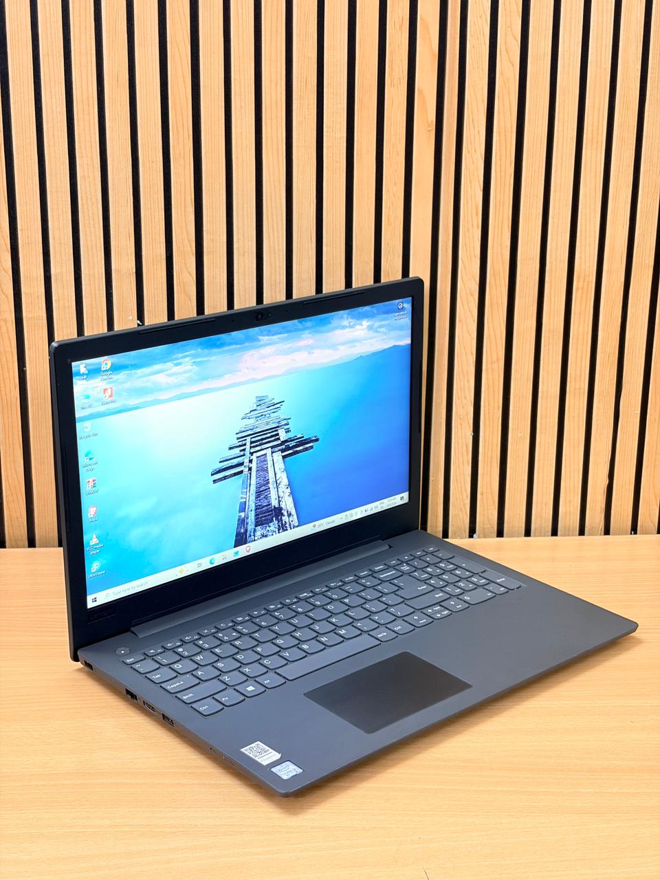 Lenovo V130-15IKB