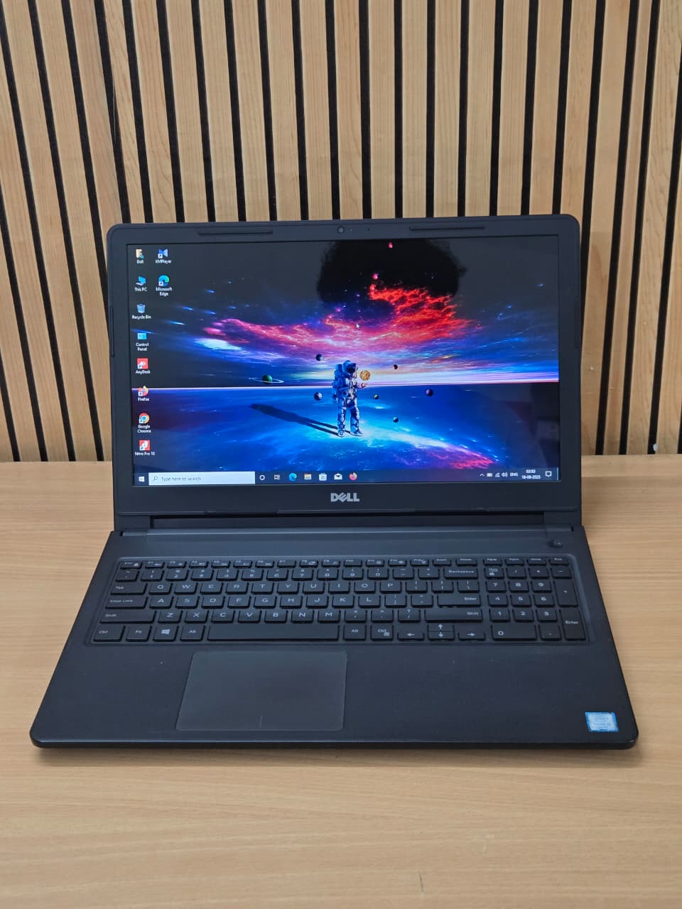 Inspiron 15-3568