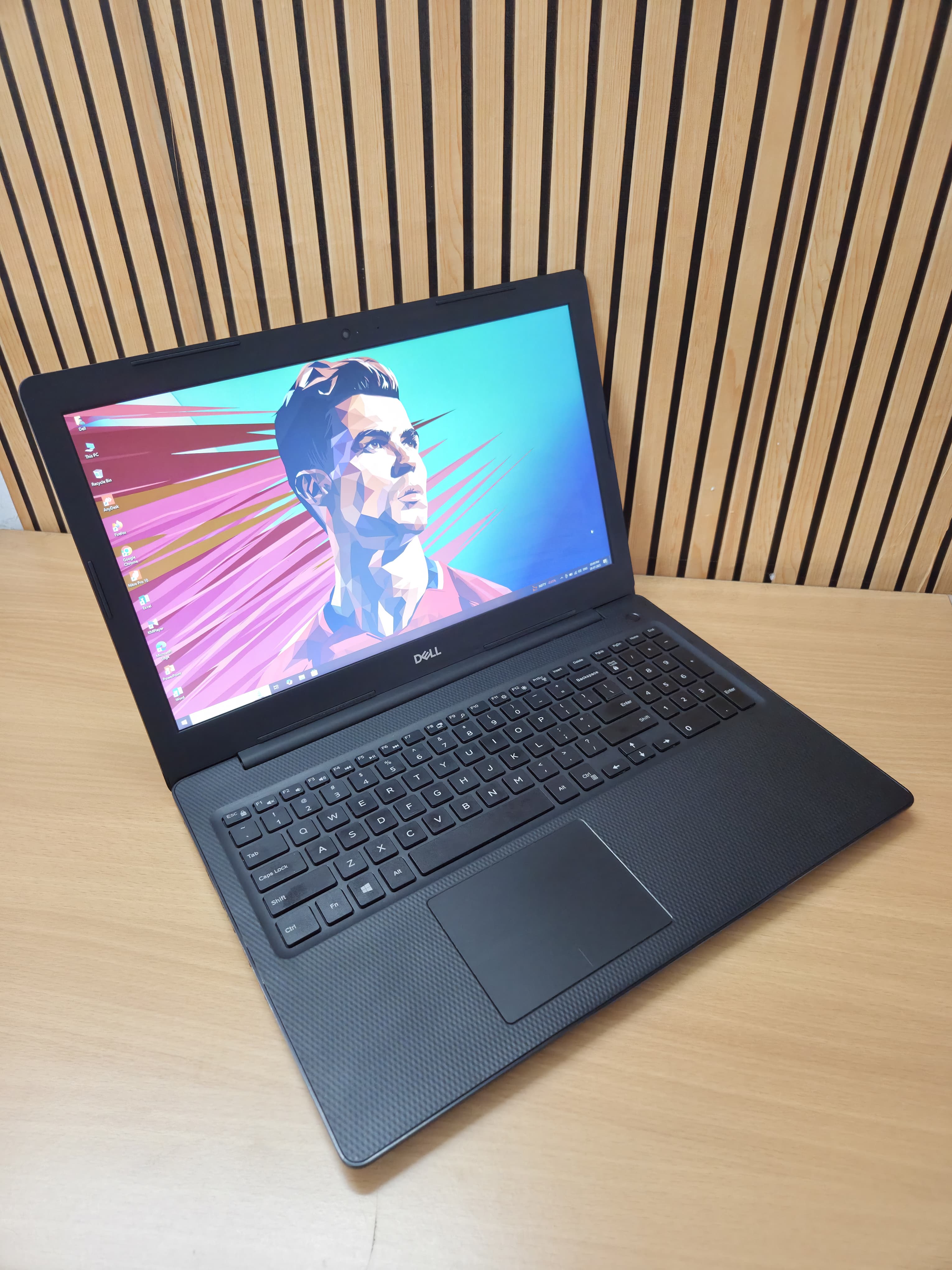 INSPIRON 3580